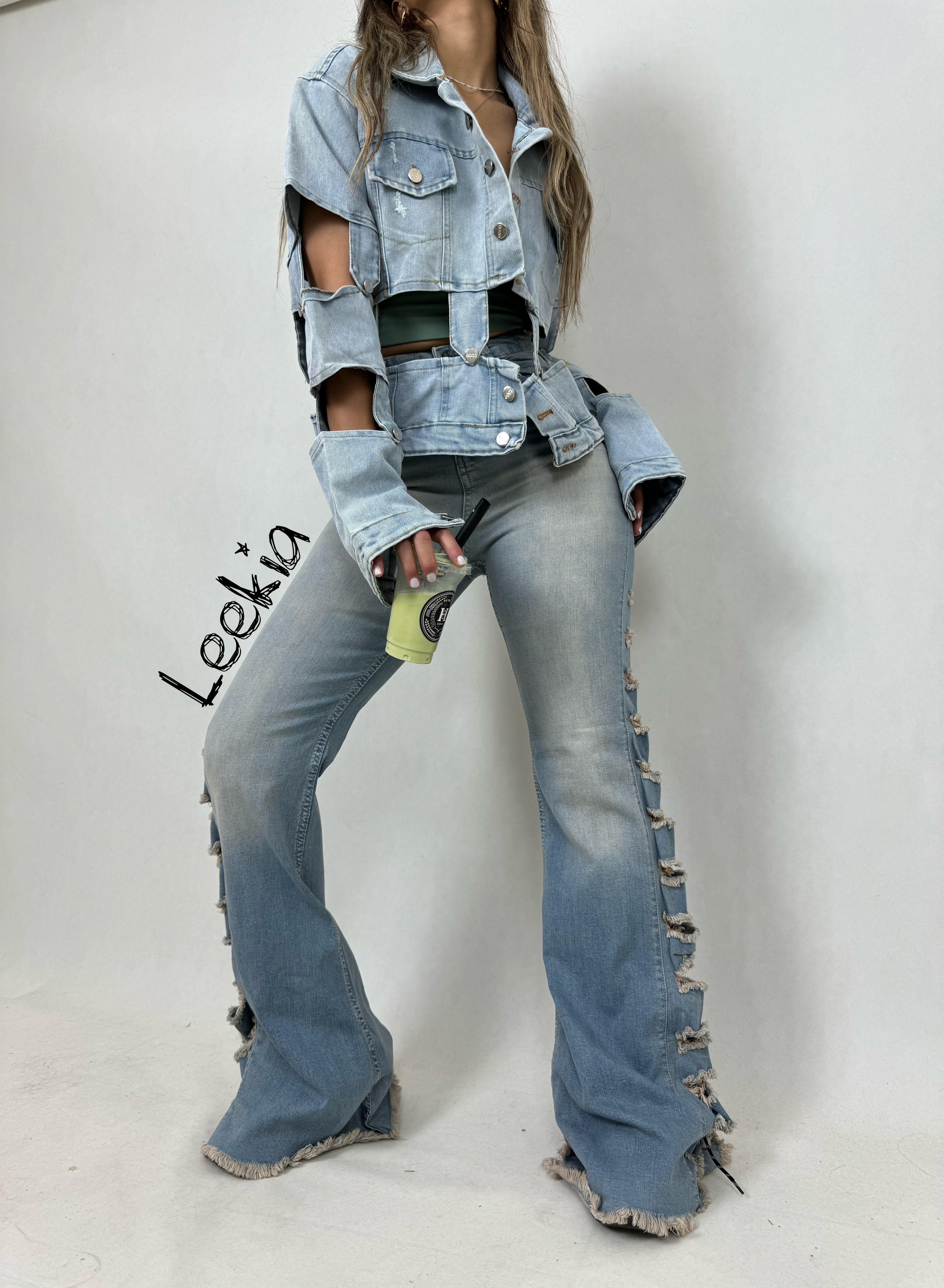 بوتکات تینتی بغل ریش لیکیا